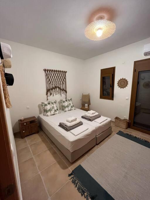 Villa Paralia Homes Cheerful 2 Bedroom With Pool, Unit #1 Kriopigi