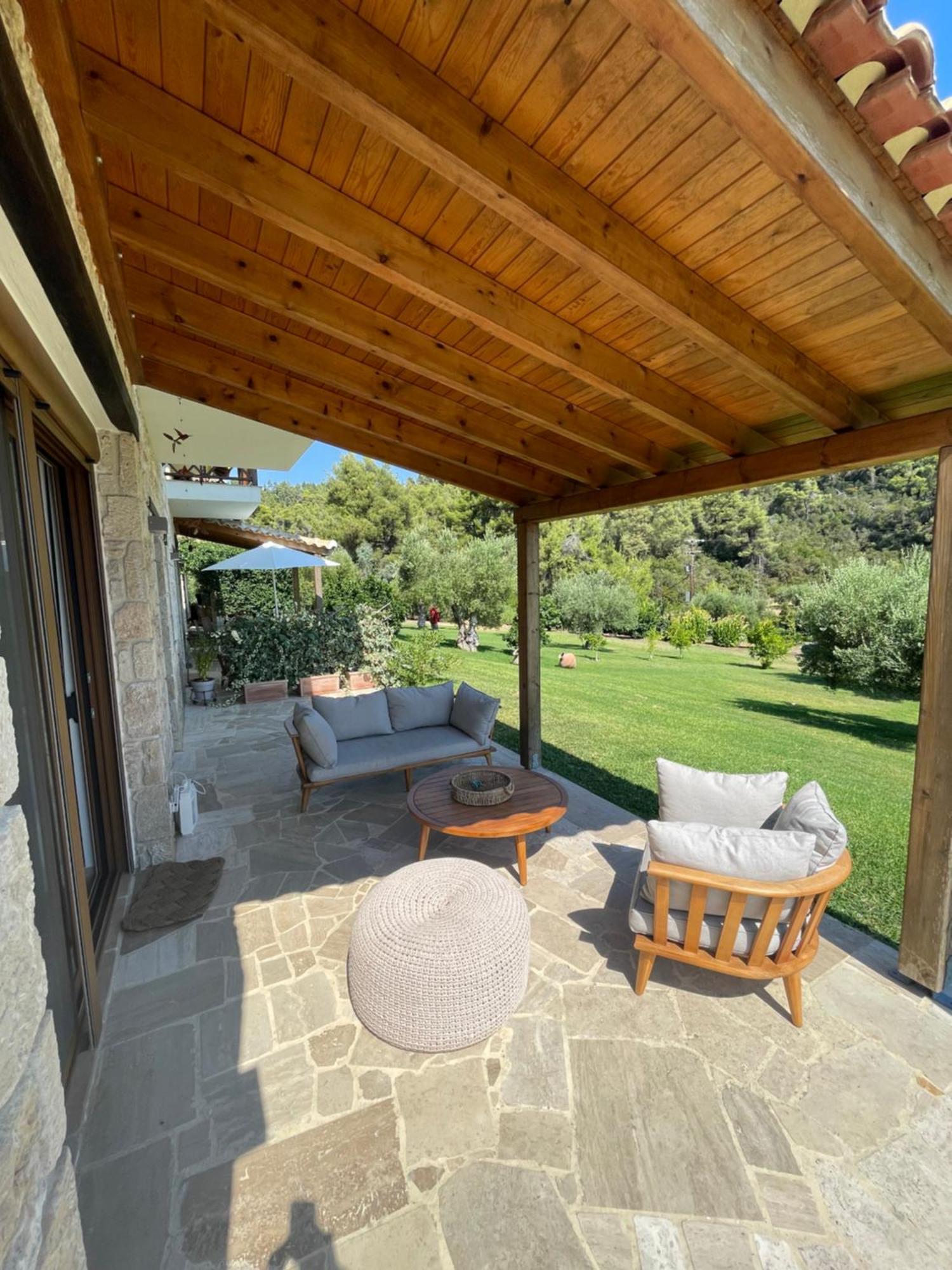 Paralia Homes Cheerful 2 Bedroom With Pool, Unit #1 Villa Kriopigi